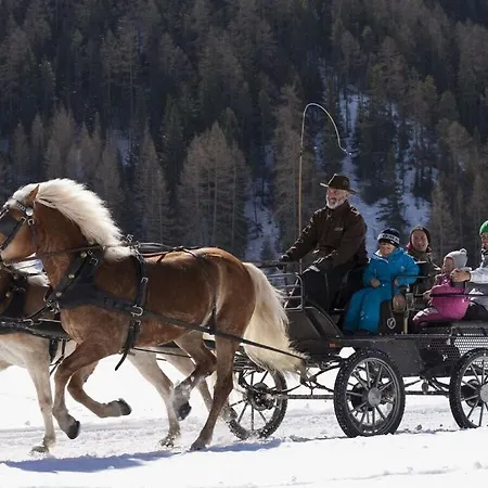 Nice Holiday Near Centre Umhausen